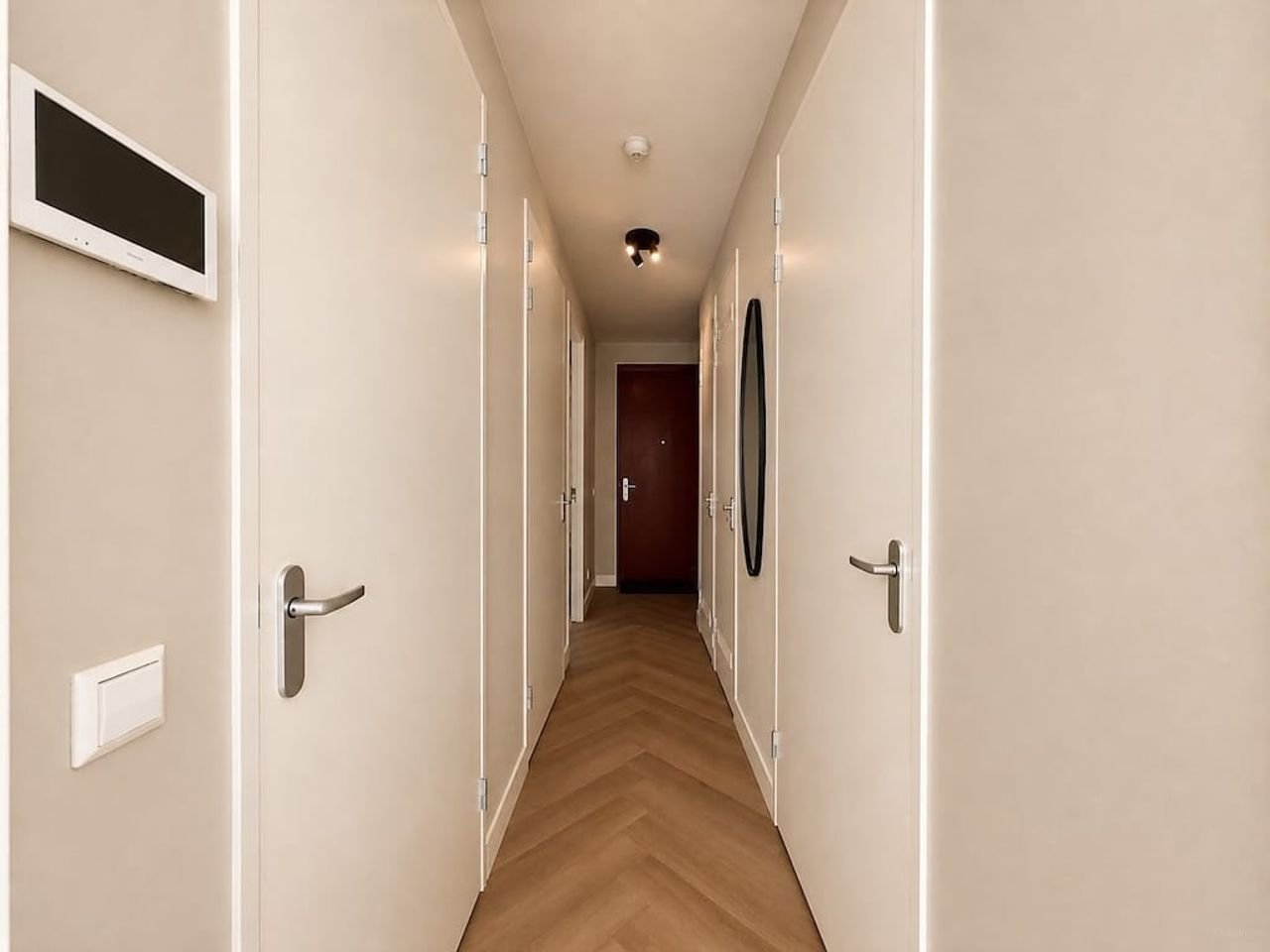 Licht appartement aan het IJ op de NDSM-werf - Afbeelding 11