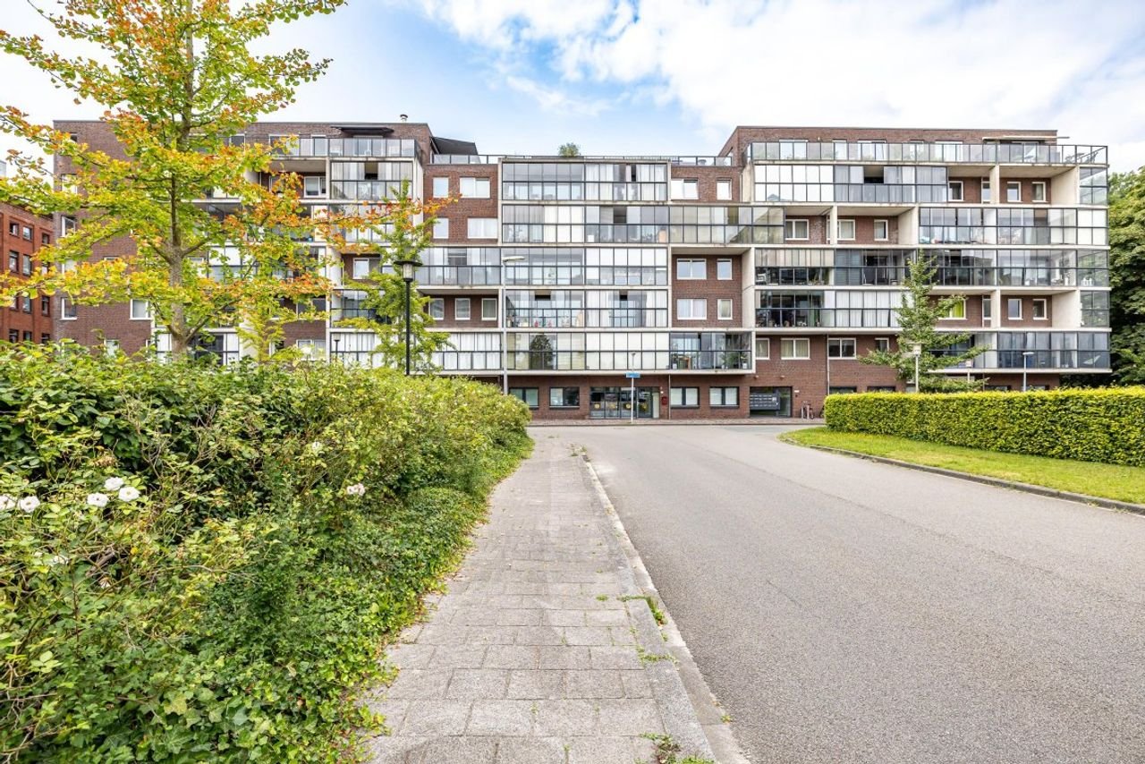 3-slaapkamerappartement met loggia - Afbeelding 15