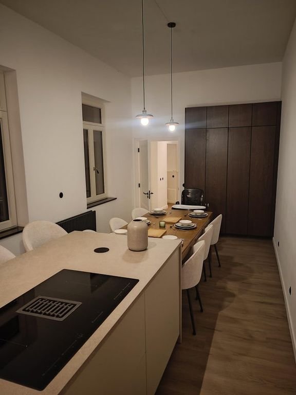 Furnished townhouse with garden and studio - Image 6
