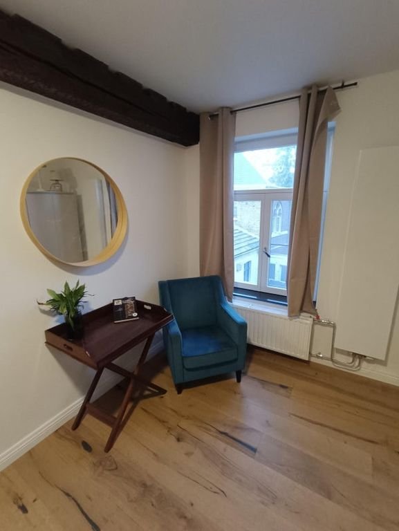 Furnished townhouse with garden and studio - Image 18