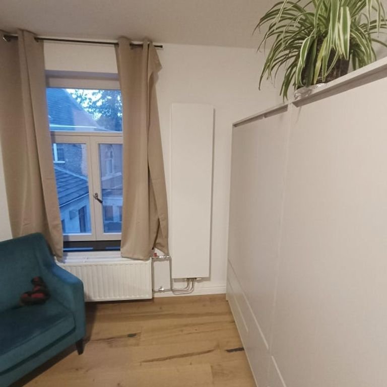 Furnished townhouse with garden and studio - Image 19