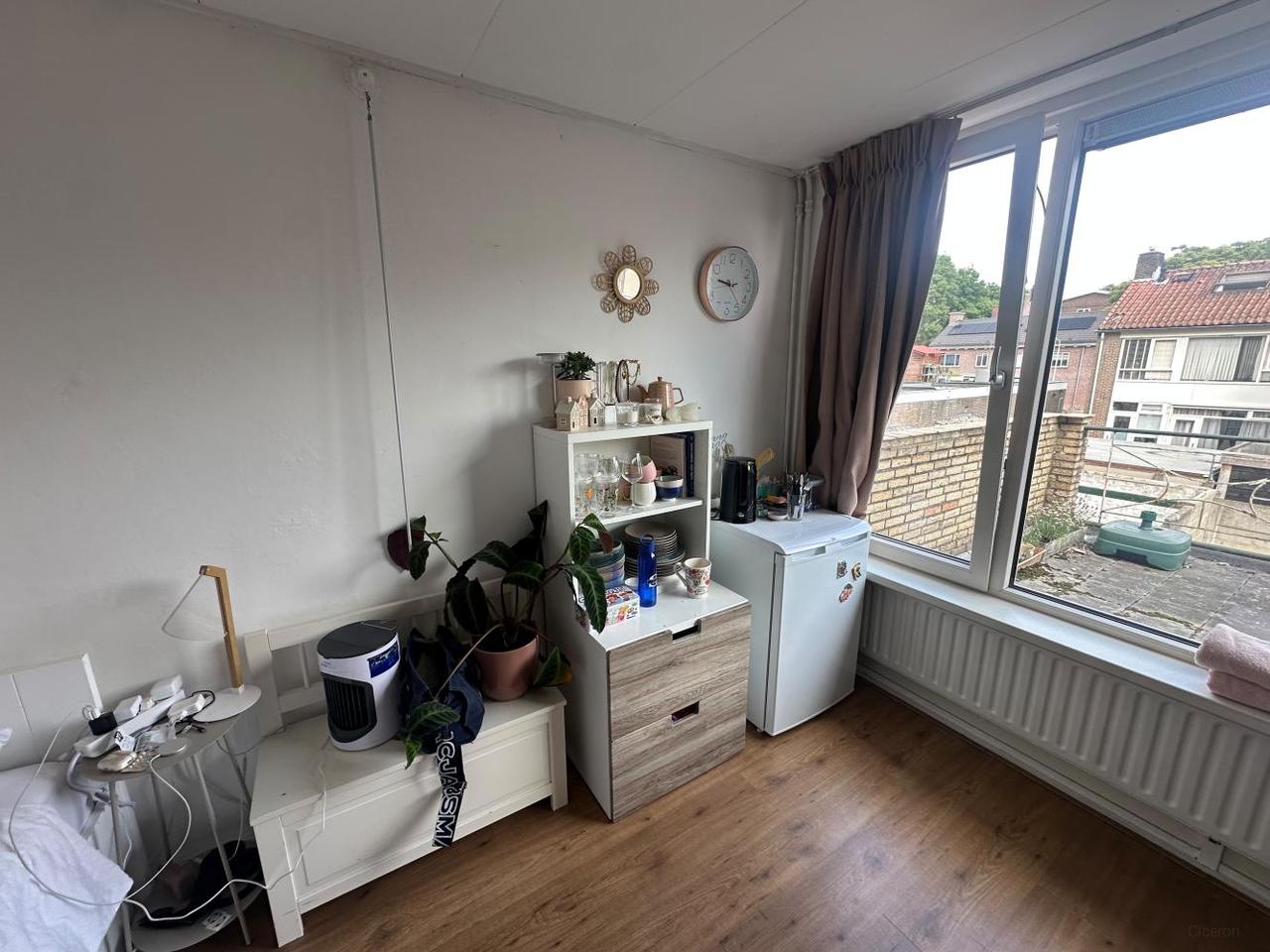 13 m² Room in Tilburg with Shared Kitchen - Image 6