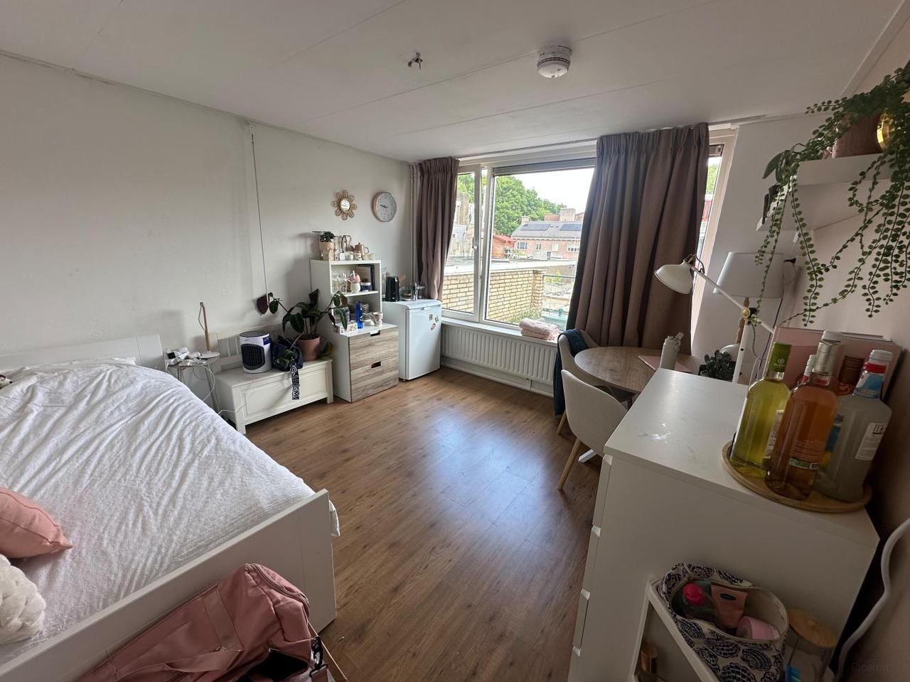 13 m² Room in Tilburg with Shared Kitchen - Image 8