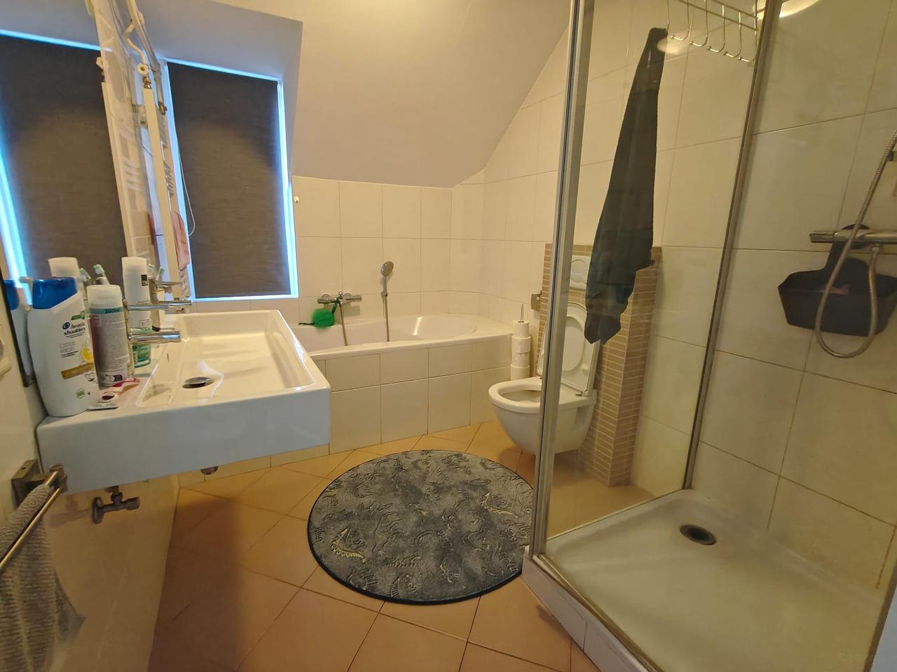 117 m² Family Home with 3 Bedrooms - Image 10