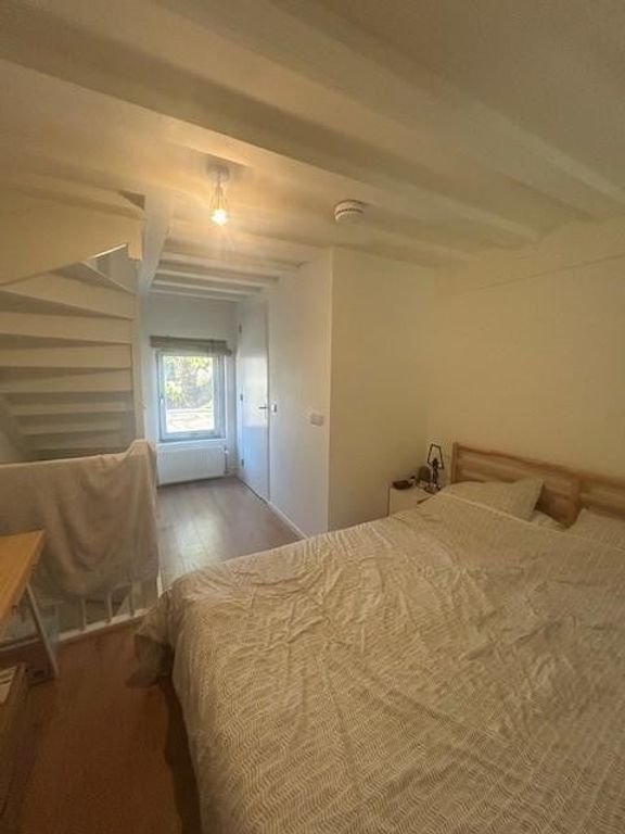 Hofjesappartement in hartje Leiden - Afbeelding 12