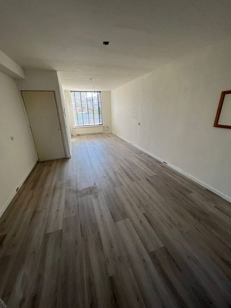 House with garden near city center and UT - Image 3