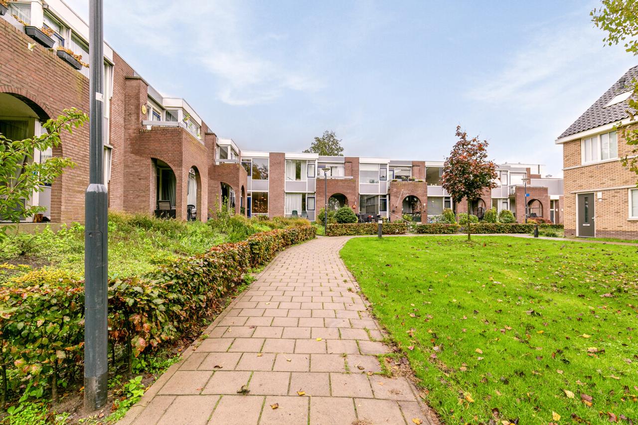 Ground Floor 55+ Apartment in Waalwijk - Image 3