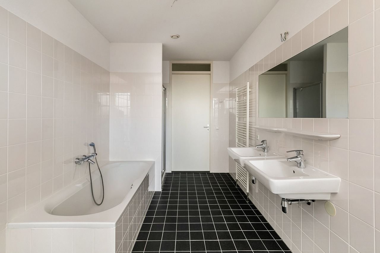 Appartement van 111 m² met balkon op IJburg - Afbeelding 12