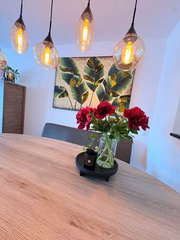 Furnished 4-bedroom house with garden - Image 6