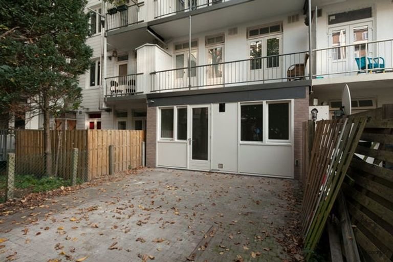Begane grond met tuin in De Baarsjes - Afbeelding 17