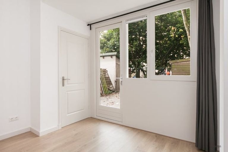 Begane grond met tuin in De Baarsjes - Afbeelding 10