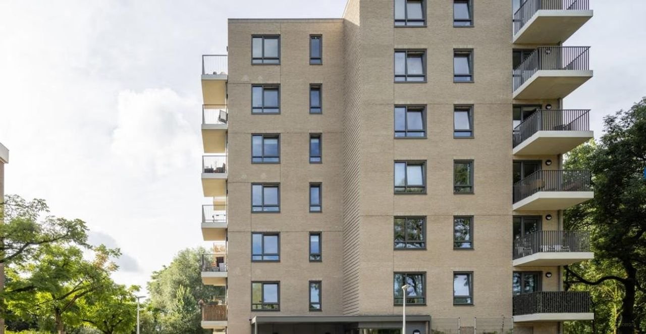 Nieuw 3-kamerappartement met balkon - Afbeelding 1