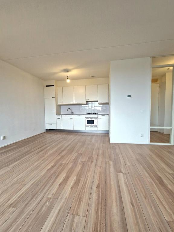 86 m² apartment with loggia in Rijswijk - Image 5