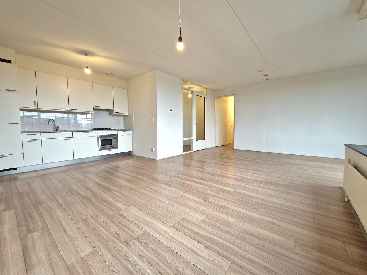 86 m² apartment with loggia in Rijswijk - Image 8
