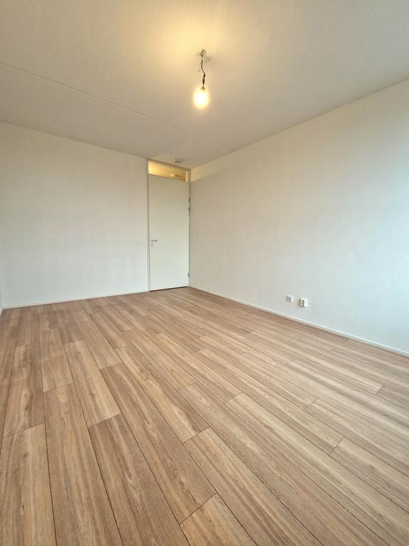 86 m² apartment with loggia in Rijswijk - Image 18