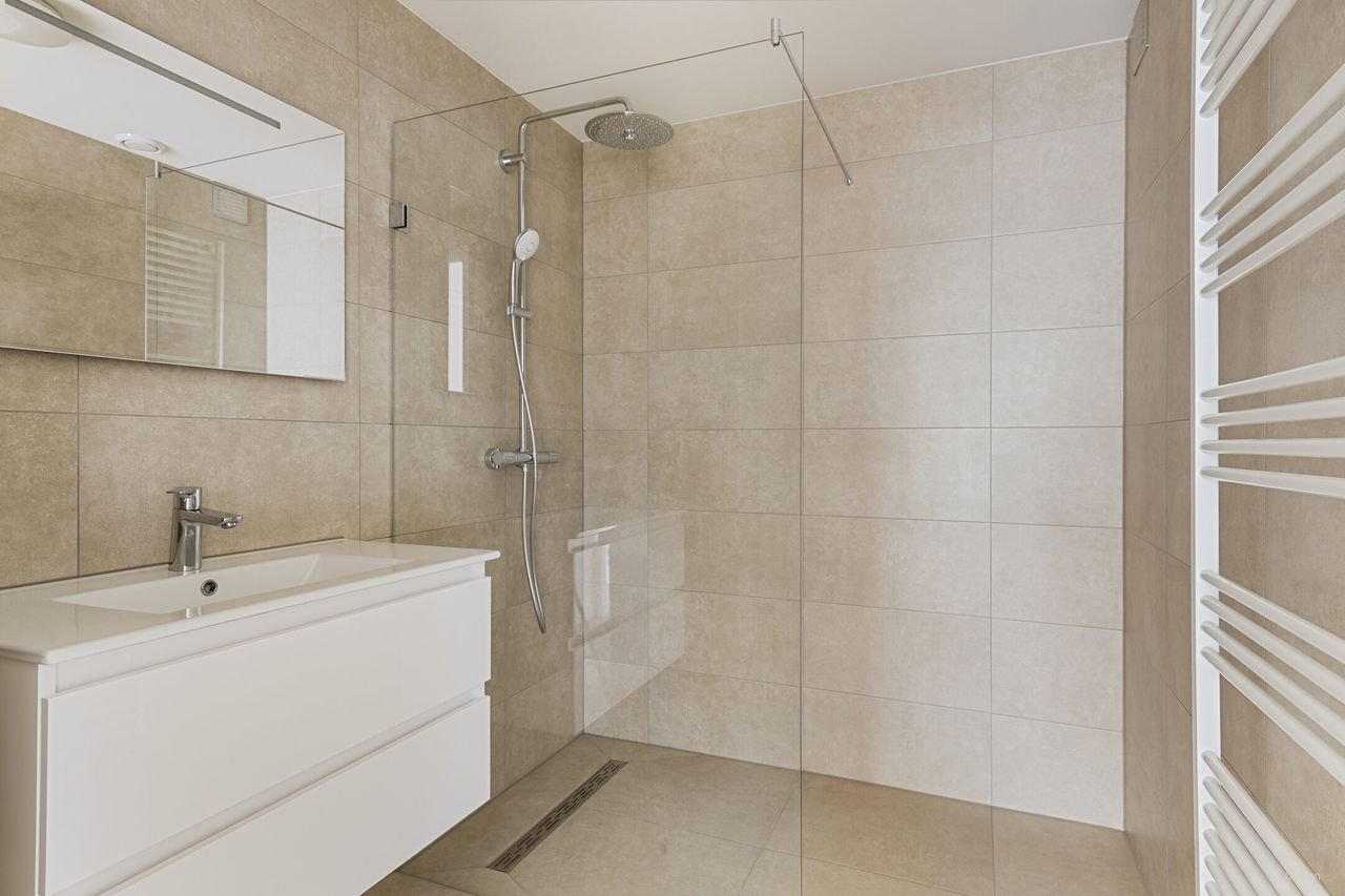 Licht 2-slaapkamerappartement in Apollobuurt - Afbeelding 10