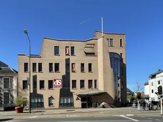 Studio met balkon aan Deventerstraat