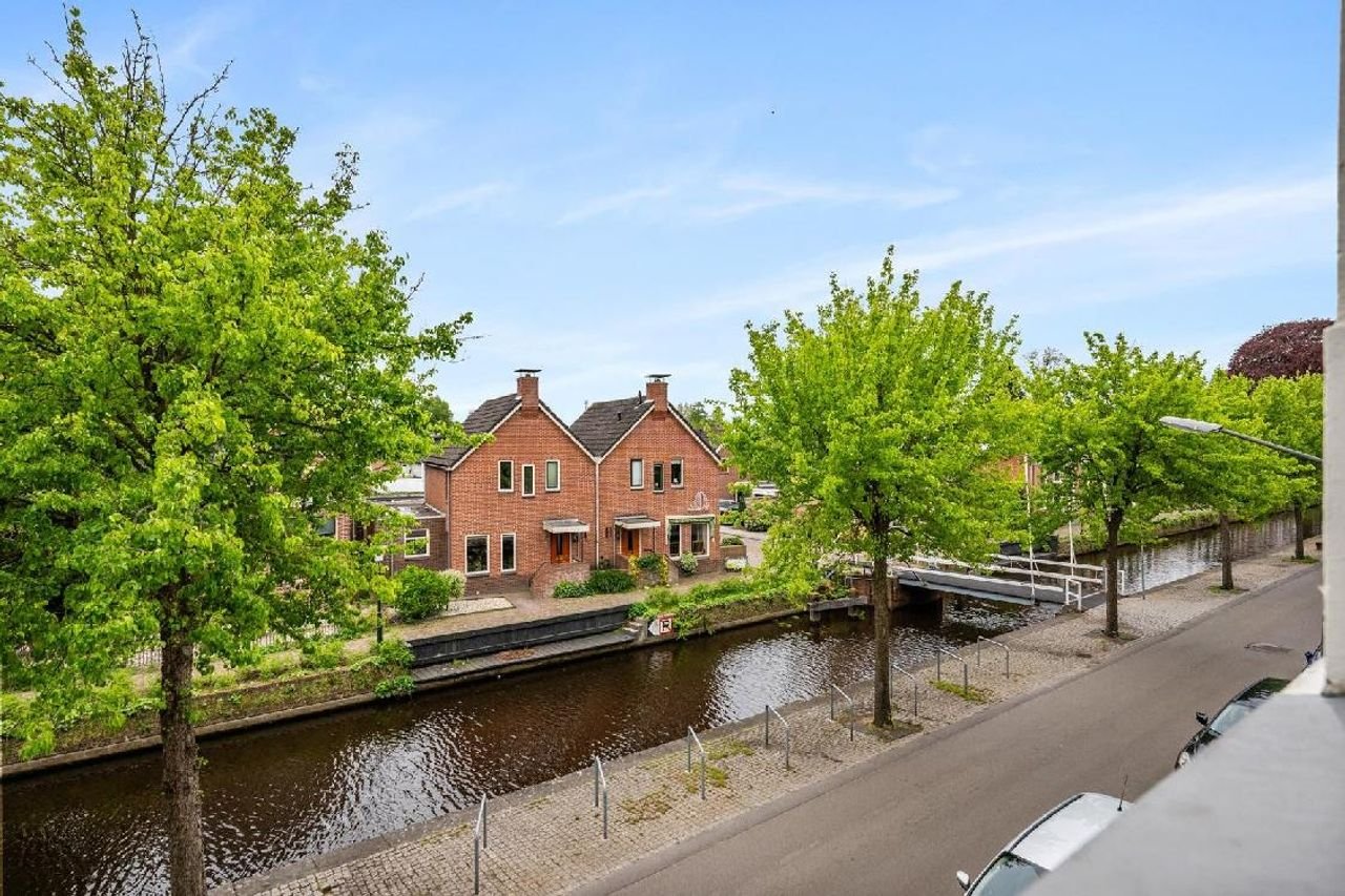 2-Bedroom Apartment on Oosterdiep - Image 13