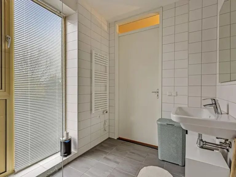 118 m² family home with 5 bedrooms - Image 13