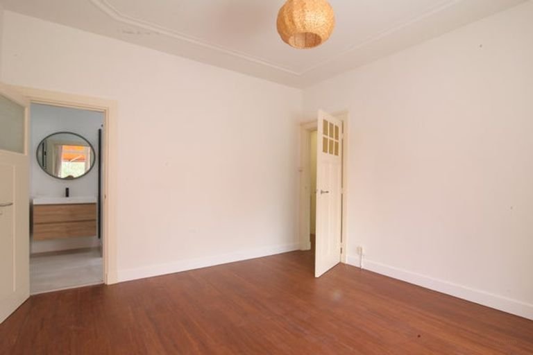 Renovated 4-bedroom family home in Bezuidenhout - Image 25
