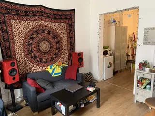 Split student room (26m²) in Mariaberg