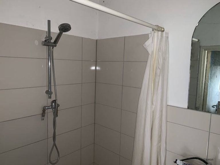 Split student room (26m²) in Mariaberg - Image 12