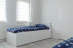 Furnished 2-room apartment with balcony - Image 15