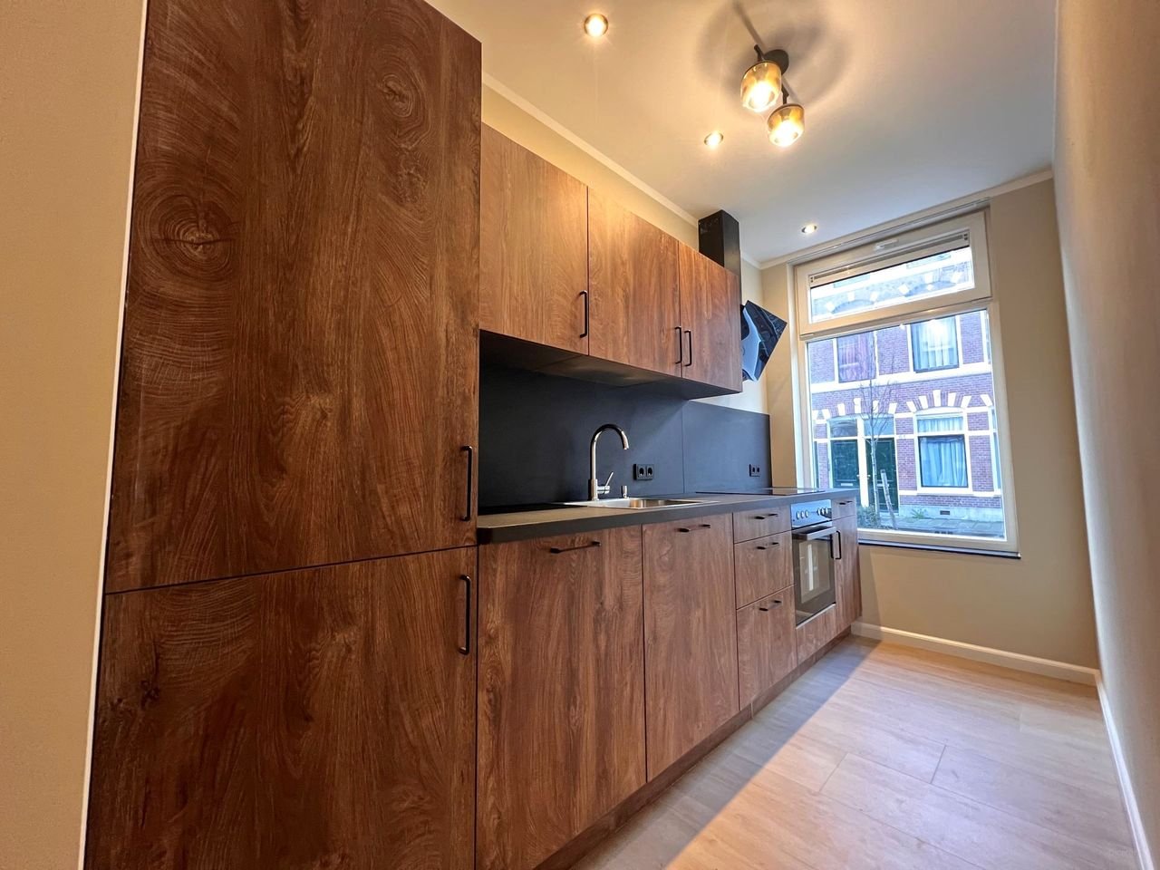Slim 2-kamerappartement in Regentessekwartier - Afbeelding 1