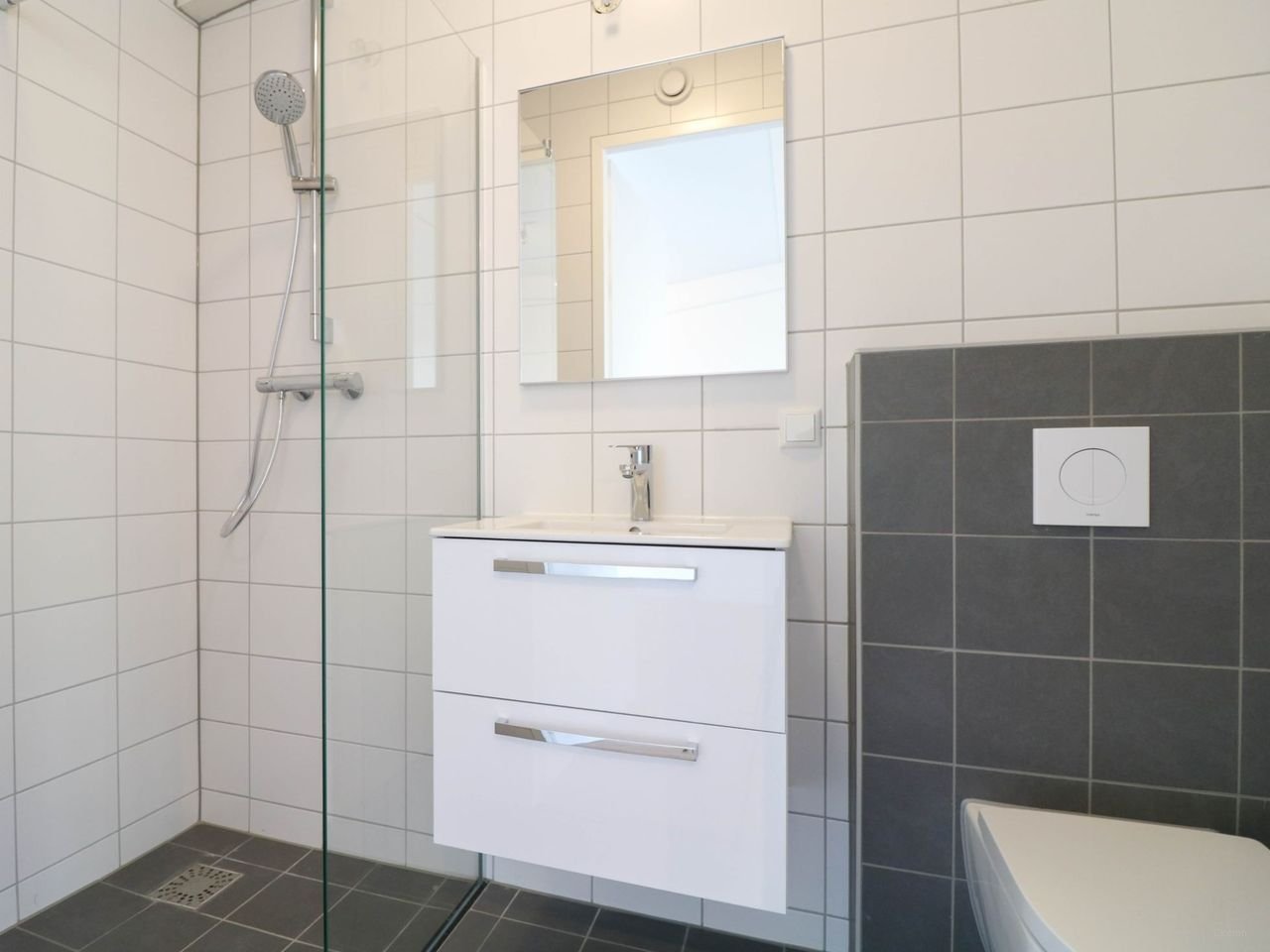 Studio met balkon in centrum Den Haag - Afbeelding 7