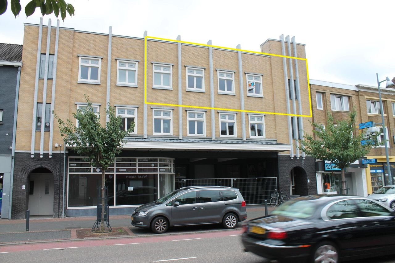 100 m2 apartment with 2 bedrooms - Image 1