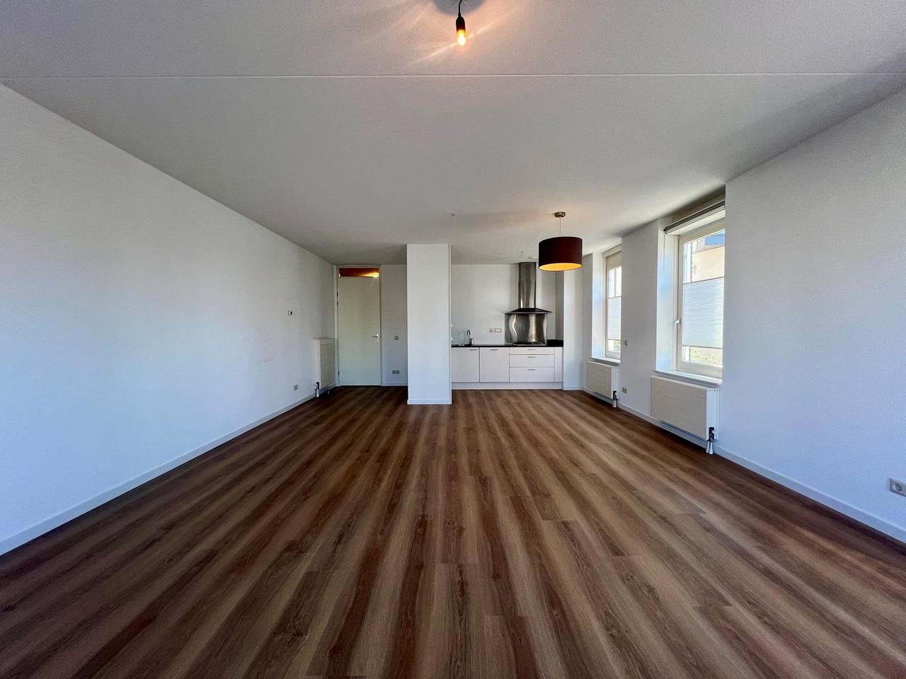 3-kamer begane grond appartement bij Delfshaven - Afbeelding 1