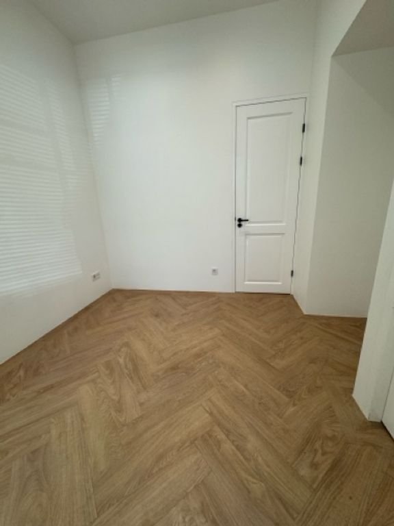 Gemeubileerd 70 m² appartement met tuin in Den Haag - Afbeelding 6