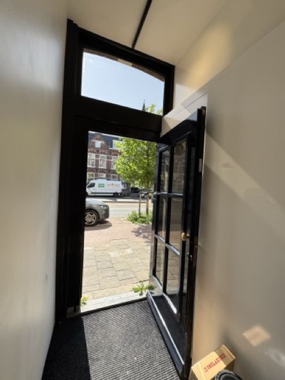 Gemeubileerd 70 m² appartement met tuin in Den Haag - Afbeelding 24