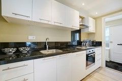 Gemeubileerd 3-kamerappartement met tuin - Afbeelding 9