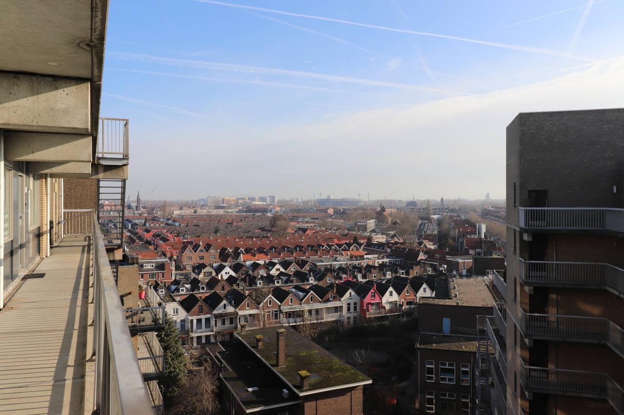 Gemeubileerd 2-kamerappartement met balkon - Afbeelding 9