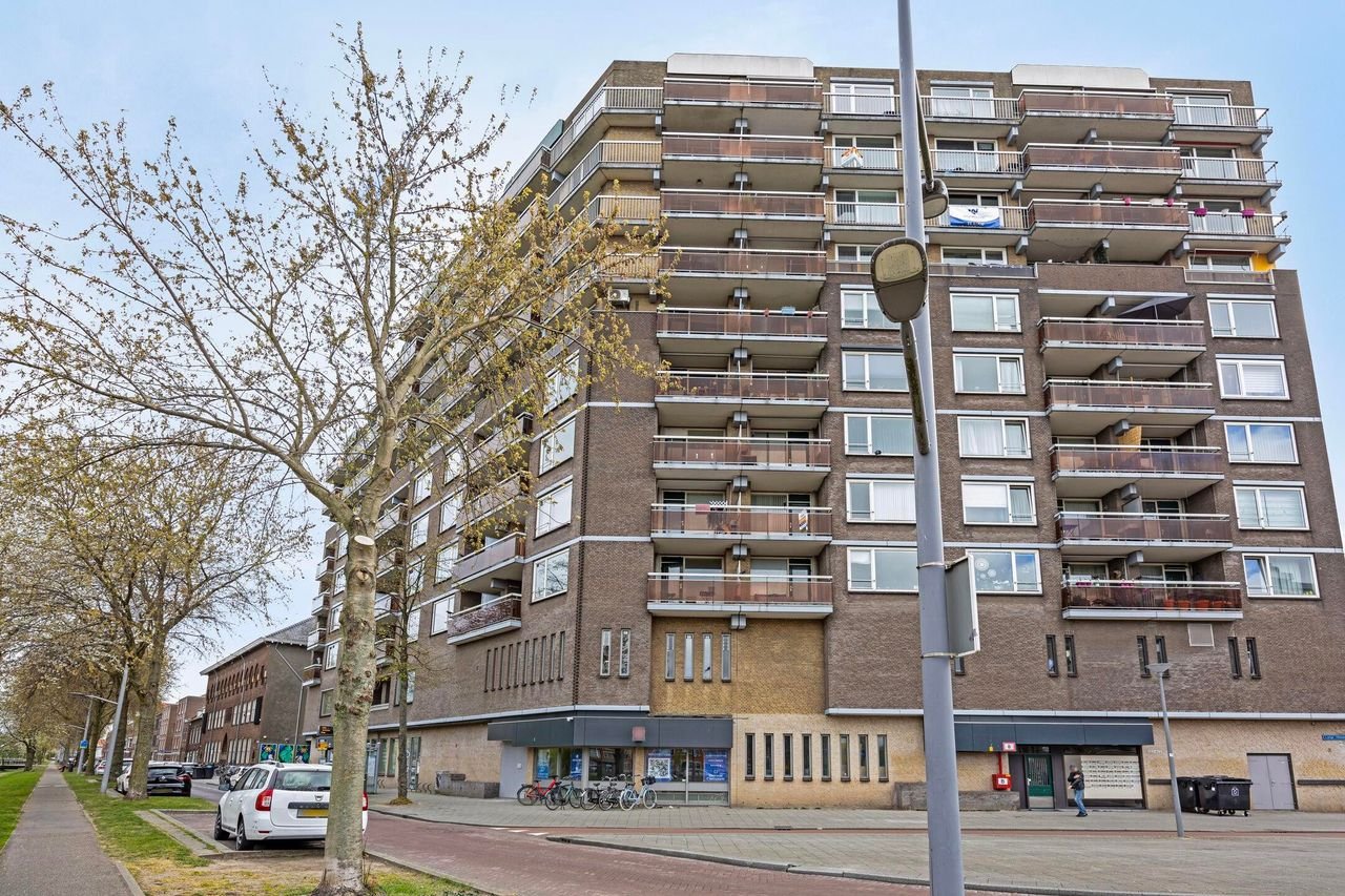 Studentenappartement met balkon in Bloemhof - Afbeelding 1