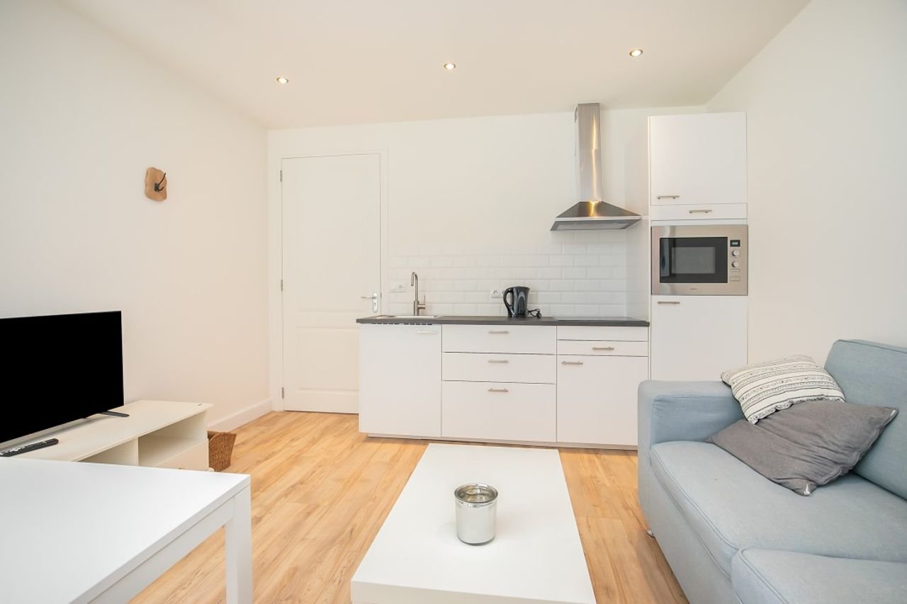 Furnished studio in the heart of Sint Jansteen - Image 3