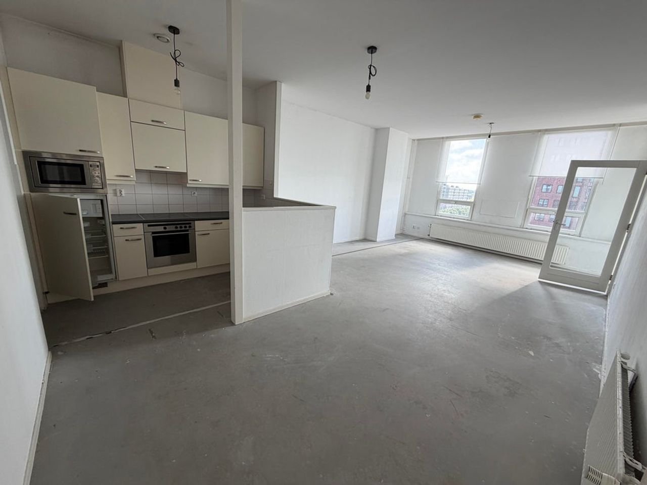 108 m2 apartment in the heart of Enschede - Image 2