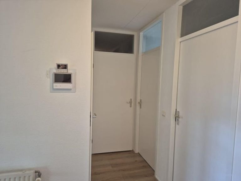 107 m2 apartment with sunny terrace - Image 6