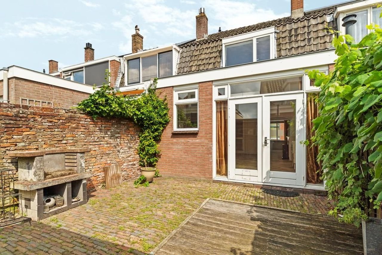 Licht huis met tuin in de Tuinstadwijk - Afbeelding 20