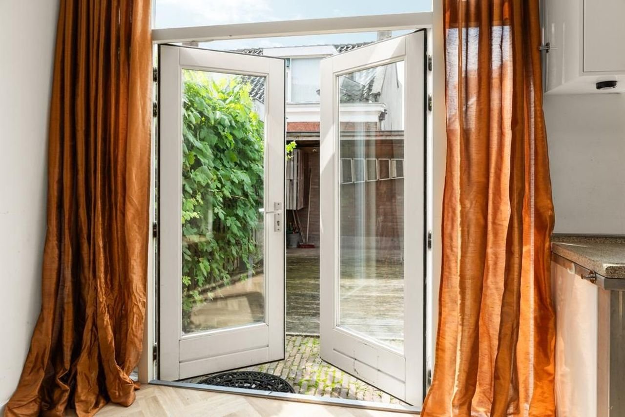 Licht huis met tuin in de Tuinstadwijk - Afbeelding 18