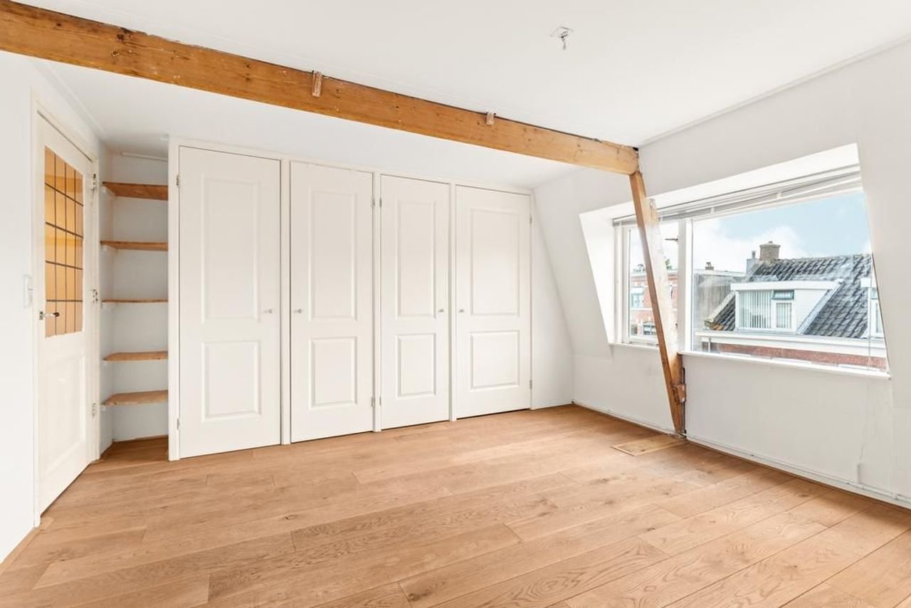 Licht huis met tuin in de Tuinstadwijk - Afbeelding 24