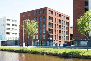 100 m² appartement met balkon in Assen