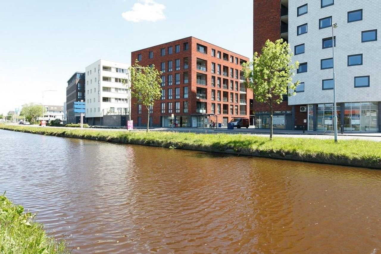 100 m² appartement met balkon in Assen - Afbeelding 2