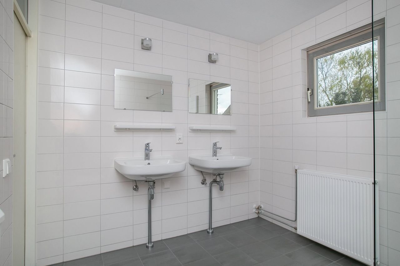 Family home of 134 m² with terrace in the Reeshof - Image 10