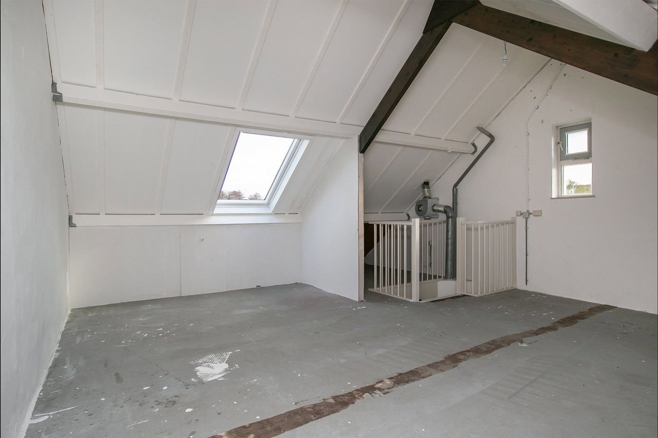 Family home of 134 m² with terrace in the Reeshof - Image 11