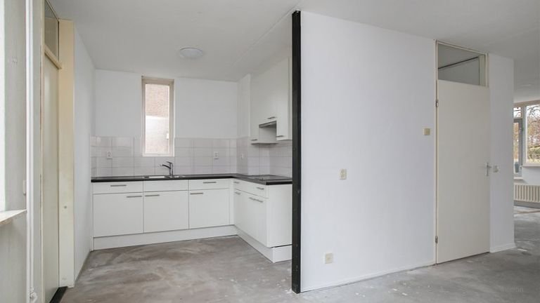 Family home of 134 m² with terrace in the Reeshof - Image 4