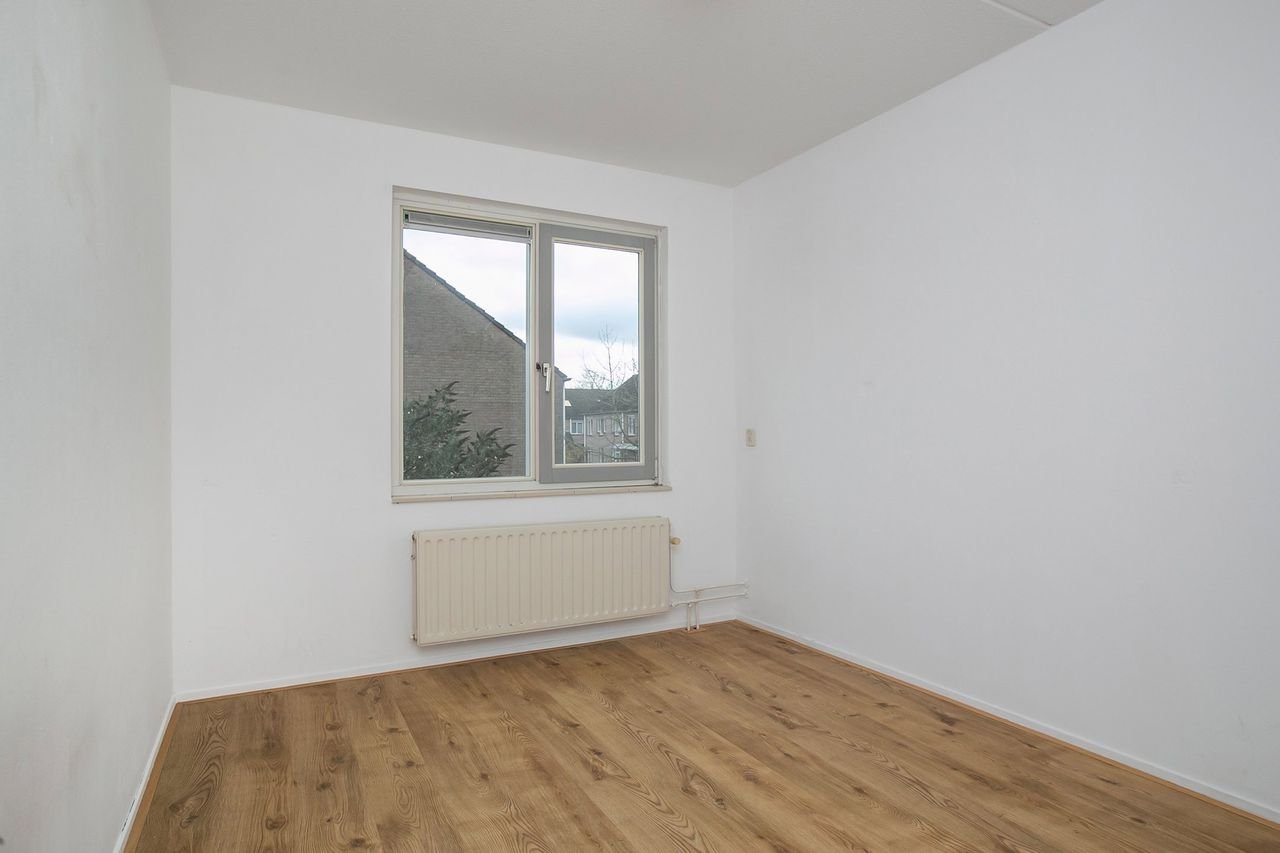 Family home of 134 m² with terrace in the Reeshof - Image 7