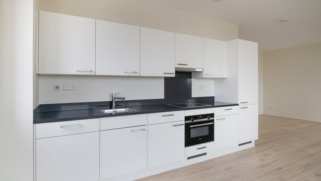 3-kamerappartement met balkon in Diemen - Afbeelding 2