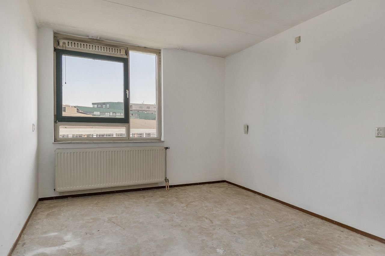71 m² apartment with balcony in Woensel - Image 6